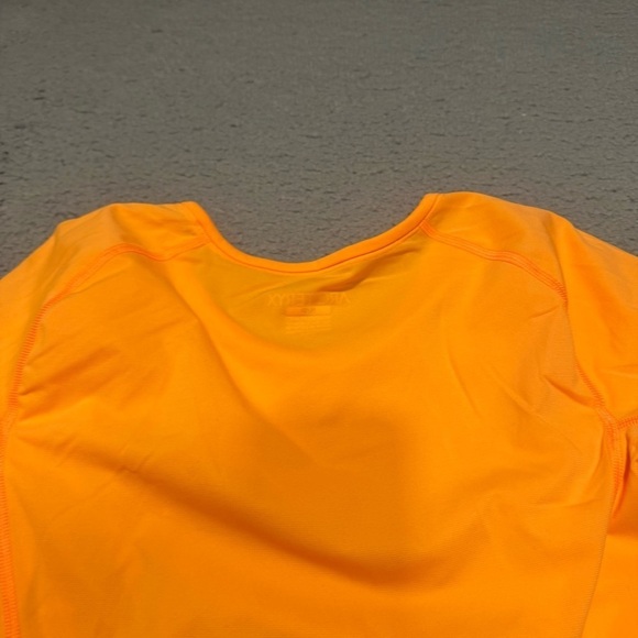 Arc’teryx -Motus Crew LS Women's Size S/P Womens Function Shirt Color Orange - Picture 8 of 9